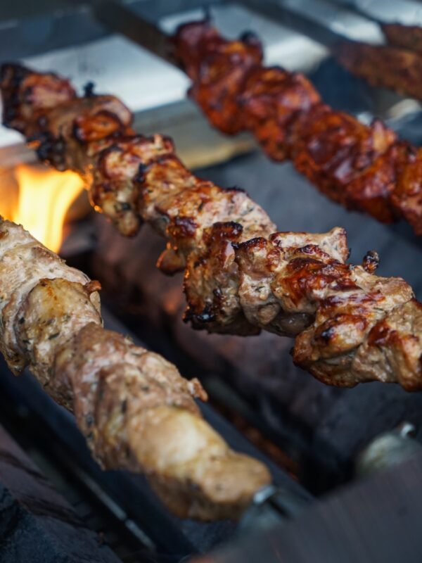 Schaschlik vom offenen Feuer